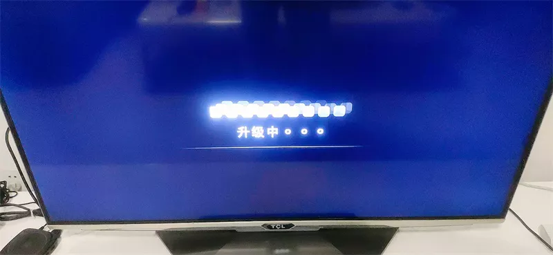 TCL液晶电视E5590系列机型,强制黑屏刷机固件下载V8-MS80111-LF1V029版本