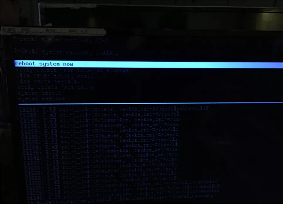 康佳电视卡开机画面不动,首页加载不出来解决办法